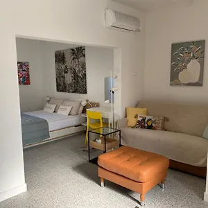 8+8 Con Garage Appartamento